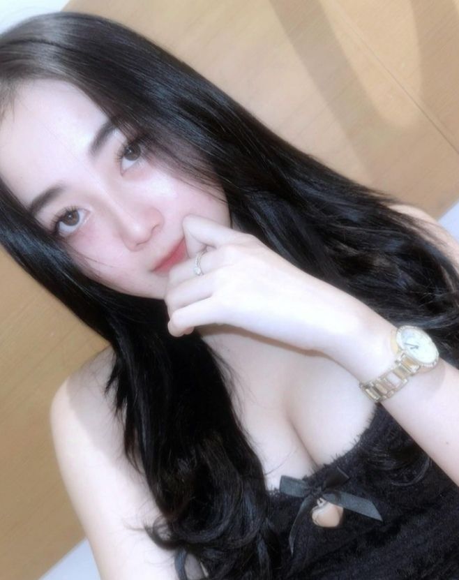 Teman Curhat Yang Nikmat