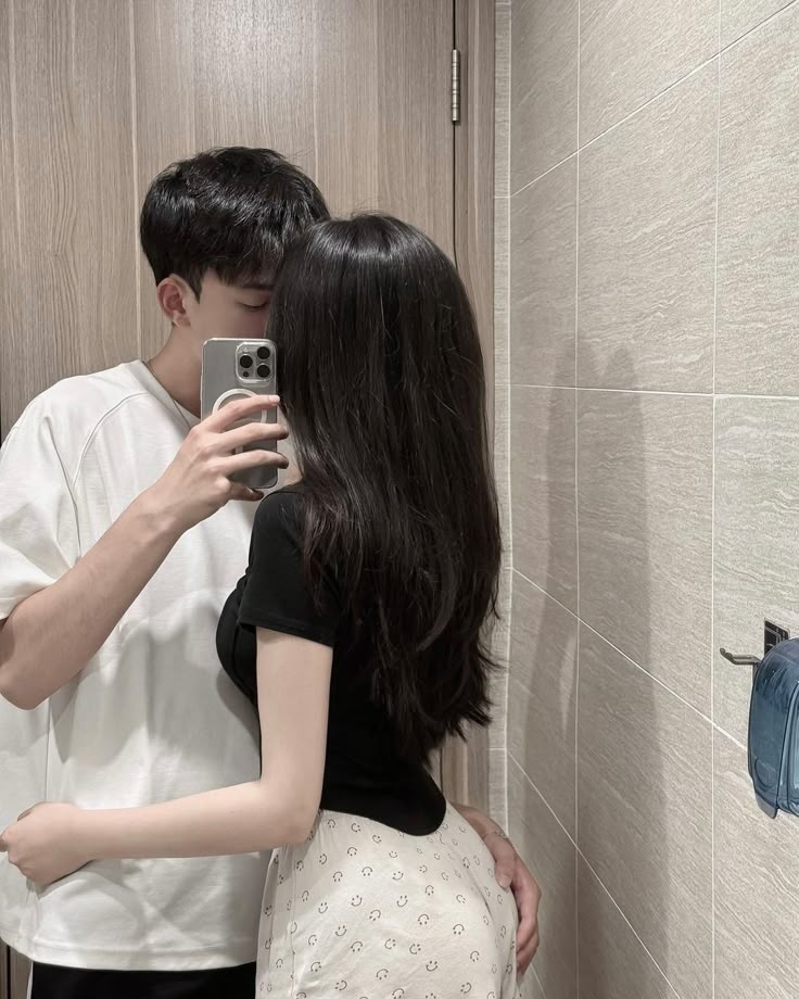 Kenikmatan Bersama Lidya