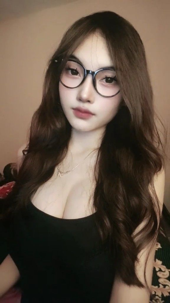 Percintaanku Berawal dari Guru Private