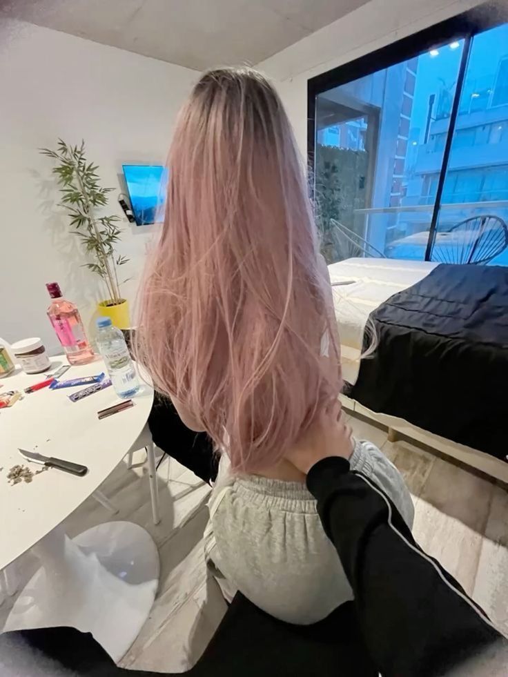 KISAH CINDY YANG KESEPIAN